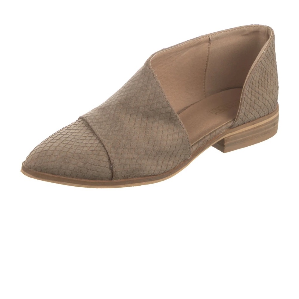 3/$10 Catherine Malandrino Taupe Textured Slip On Bootie Loafers